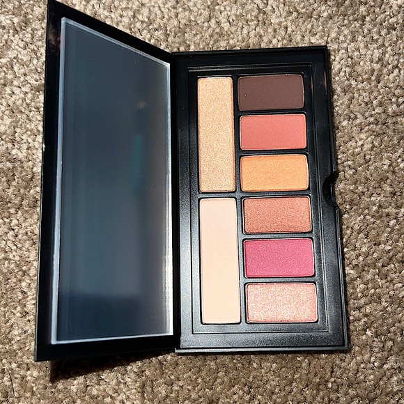 Smashbox Cover Shot: Ablaze Eye Palette - Picture 2 of 4